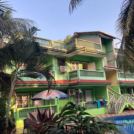 Hotel O Calangute Beach Resort Candolim Kültér fotó